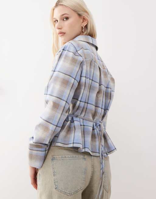 Reclaimed Vintage - Camicia a quadri stretta in vita allacciata sul retro, 4 di 4