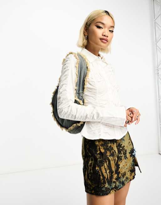 Reclaimed Vintage - Camicia bianca con cuciture grunge