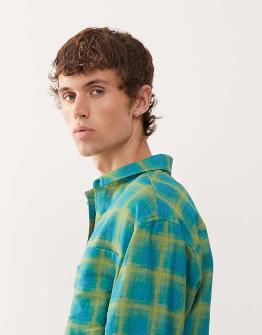Reclaimed Vintage - Camicia squadrata corta spazzolata a quadri verdi e blu, 4 di 5