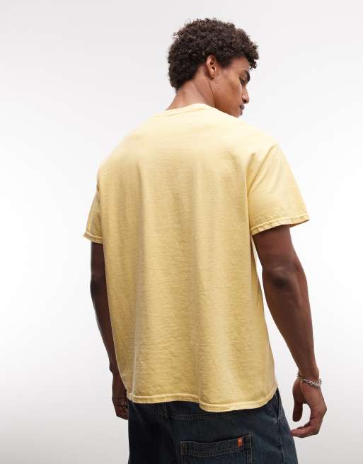 Reclaimed Vintage - Camiseta amarilla unisex con estampado gráfico, 4 de 4