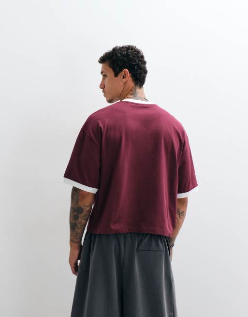 Reclaimed Vintage - Camiseta burdeos con ribetes y estampado de texto de punto liso, 5 de 5