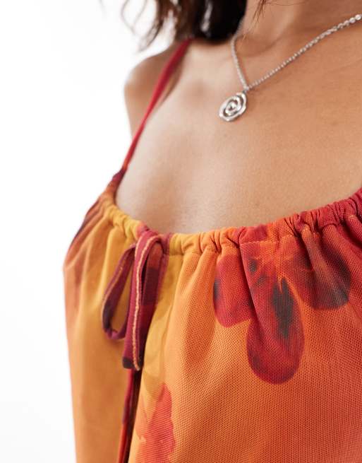 Reclaimed Vintage – Camisole-Oberteil aus Mesh mit Vintage-Blumenprint in Burgunder