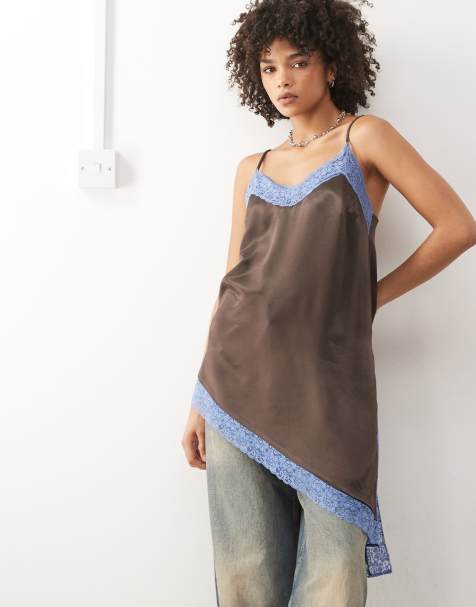 Reclaimed Vintage - Camitop met lange pasvorm en asymmetrisch zoom in bruin met contrasterend blauw kant - view 1