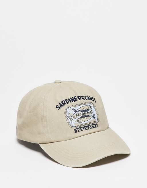 Reclaimed Vintage - Cappellino unisex écru con logo e sardine