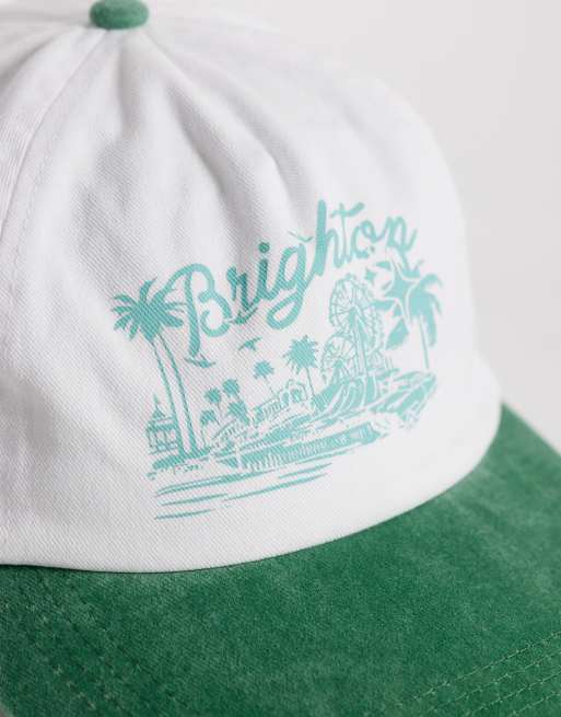 Reclaimed Vintage - Cappellino unisex verde con stampa Brighton, 2 di 3
