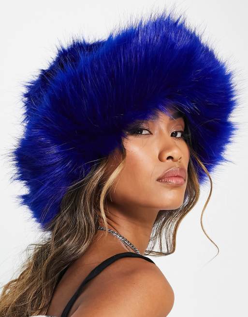 Reclaimed Vintage - Chapeau ultra oversize en fausse fourrure - Bleu