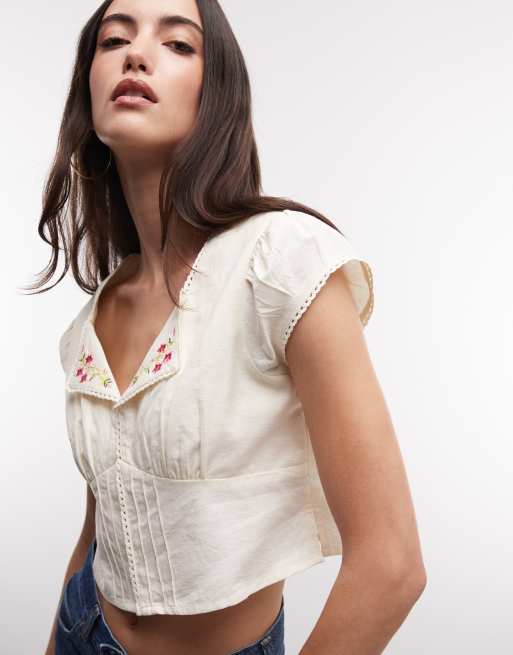 Reclaimed Vintage - Chemise courte avec col et broderies fleuries - Crème
