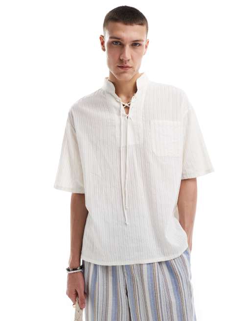 Reclaimed Vintage - Chemise décontractée à manches courtes et liens