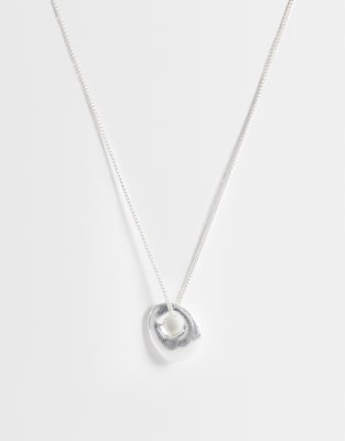 Reclaimed Vintage Circle Pendant Chain Necklace In Metallic