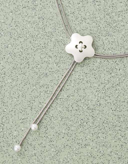 Reclaimed Vintage - Collana avvolgente con bottoni tonalità argento, 3 di 3