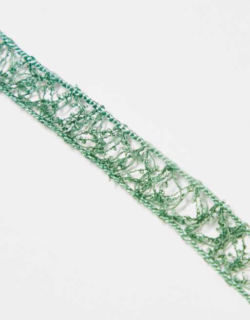 Reclaimed Vintage - Collarino unisex in pizzo verde con conchiglia, 3 di 4