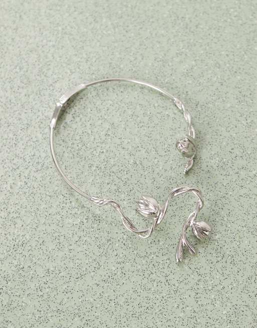 Reclaimed Vintage - Collier ras de cou avec roses en argent poli, 2 de 3