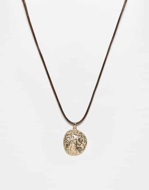 Reclaimed Vintage - Collier unisexe en corde et pendant doré effet fondu - Marron