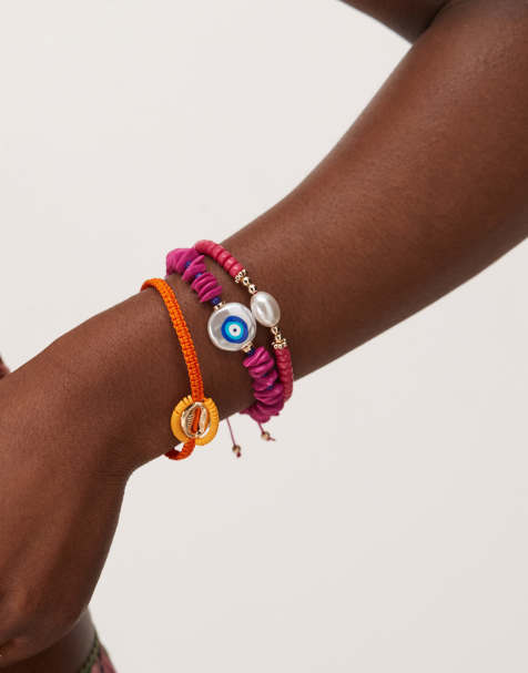 Reclaimed Vintage - Confezione di bracciali in corda, con conchiglie e coralli sintetici - view 1