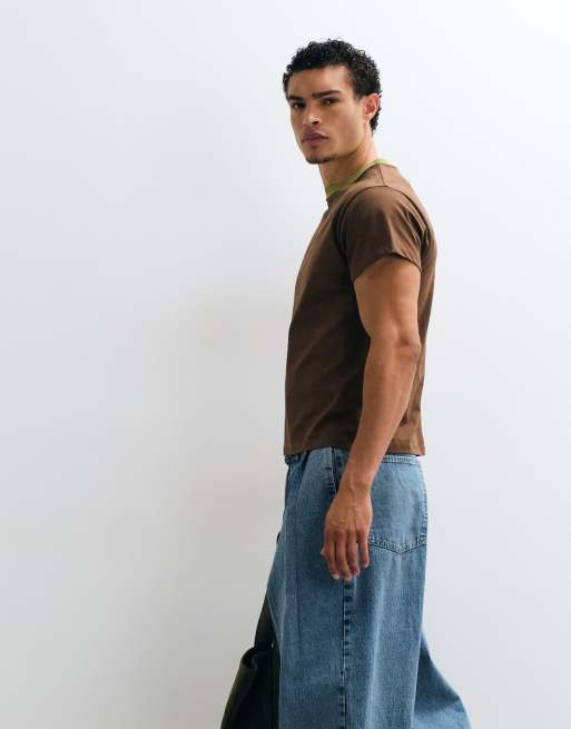 Reclaimed Vintage contrast ringer T-shirt in brown, 4 of 5