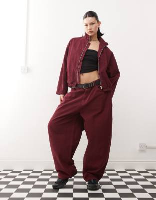 Reclaimed Vintage Reclaimed Vintage cord barrel leg jean co-ord in burgundy-Red
