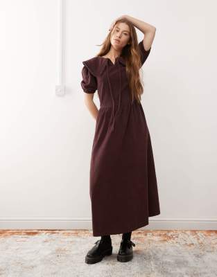 Reclaimed Vintage Reclaimed Vintage cord collar detail midi dress in plum-Brown