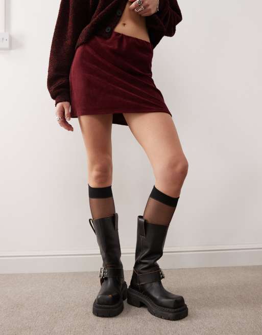 Reclaimed Vintage cord mini skirt in burgundy, 2 of 4