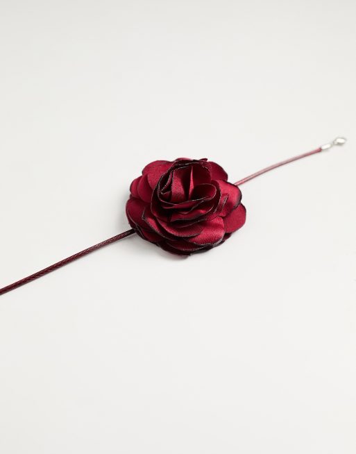 Reclaimed Vintage corsage flower choker necklace in dark red, 4 of 4