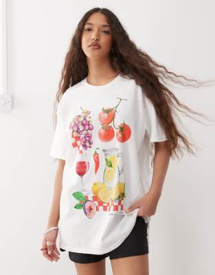 Reclaimed Vintage Reclaimed Vintage cotton oversized t-shirt with food print in white