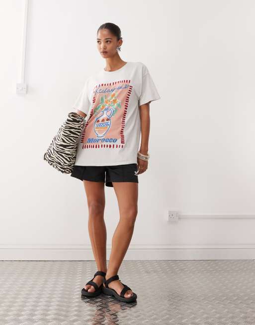 Reclaimed Vintage cotton oversized t-shirt with vase art print in ecru 