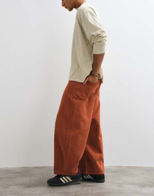 Reclaimed Vintage cowboystil baggy jeansset i rostbrunt, 1 av 5