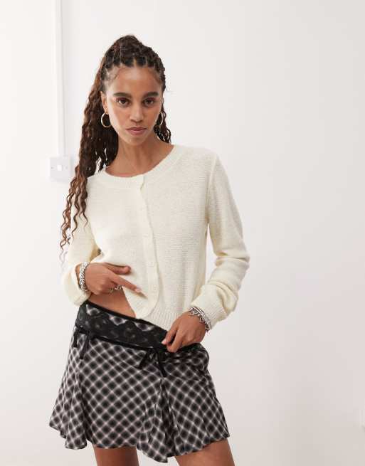Reclaimed Vintage - Cremehvid mikro-cardigan