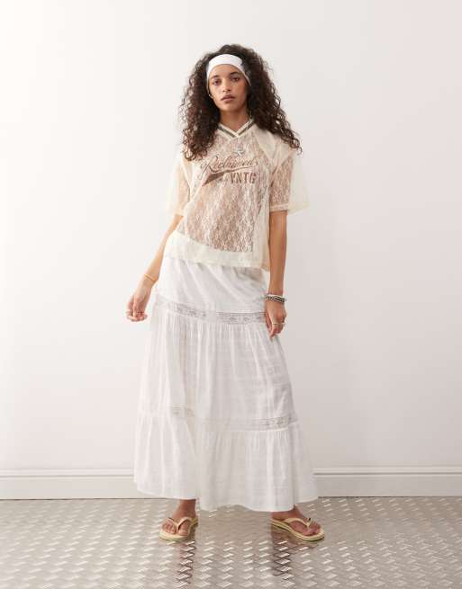 Reclaimed Vintage - Cremehvid T-shirt med blondedetaljer i firkantet pasform
