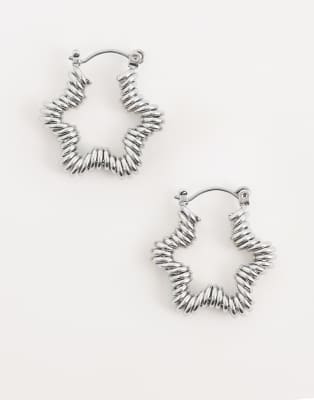 Reclaimed Vintage - Creolen in Silber mit sternförmigem Drahtdesign