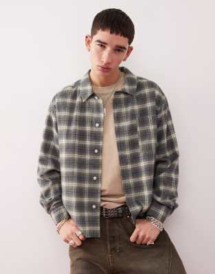 cropped boxy shirt in green plaid