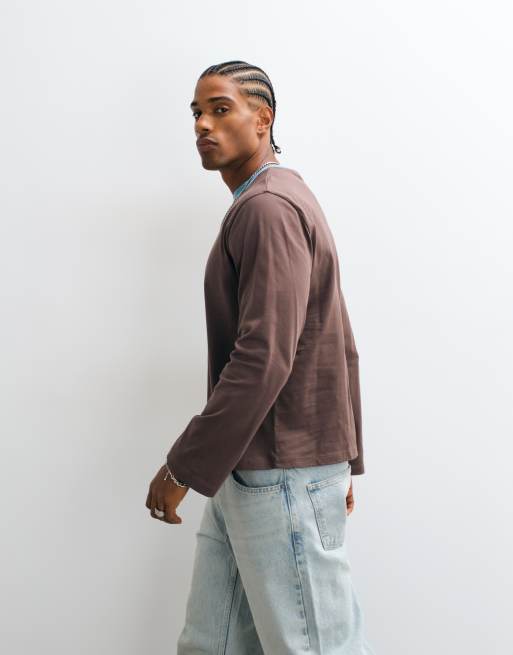 Reclaimed Vintage cropped boxy t-shirt in chocolate brown, 4 of 5