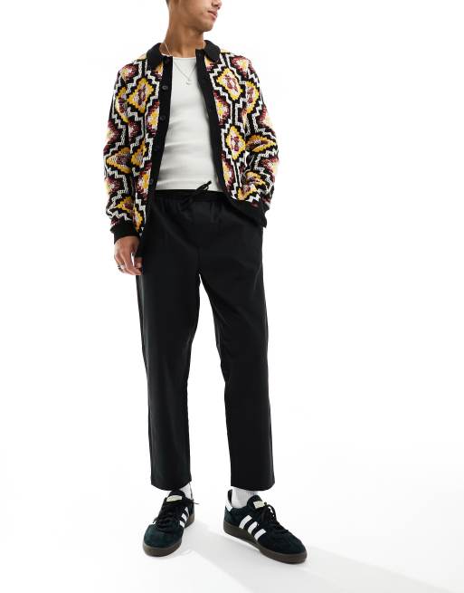 Reclaimed Vintage - Cropped broek met smalle pijpen in zwart