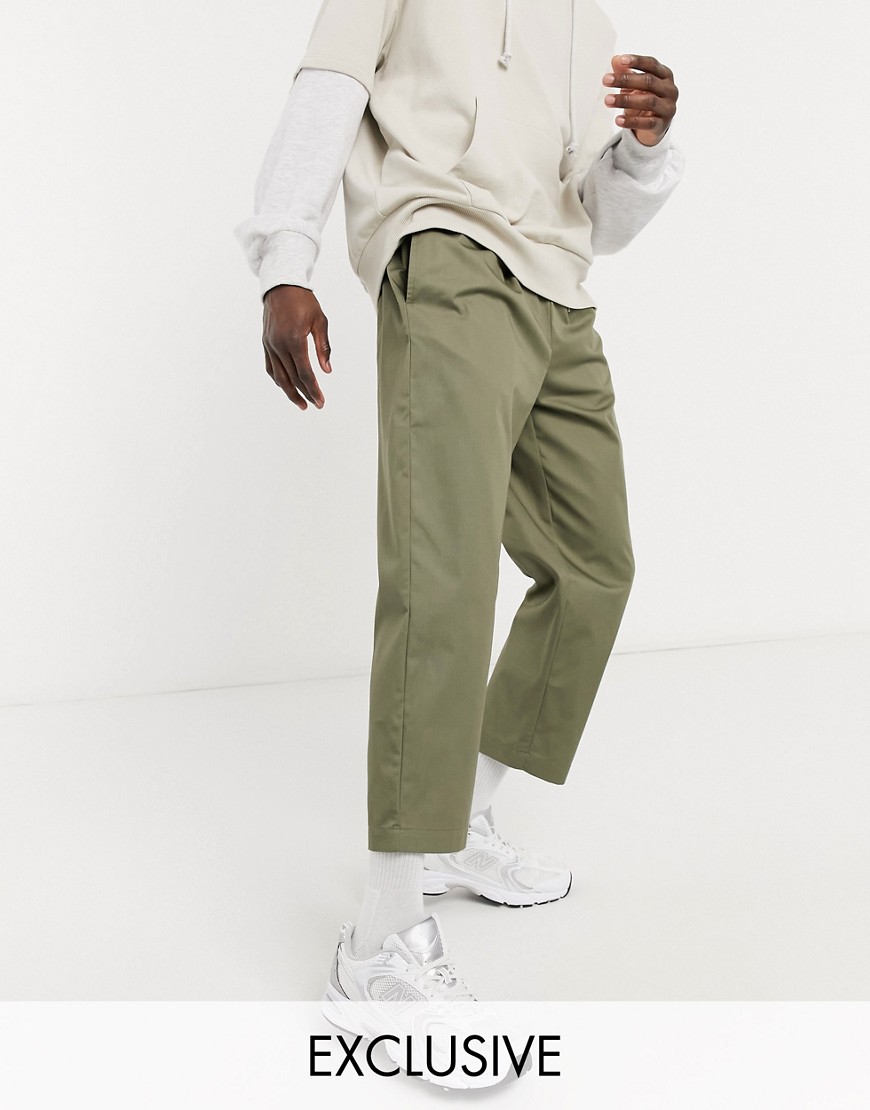 Reclaimed vintage cropped relaxed pants in khaki-Green