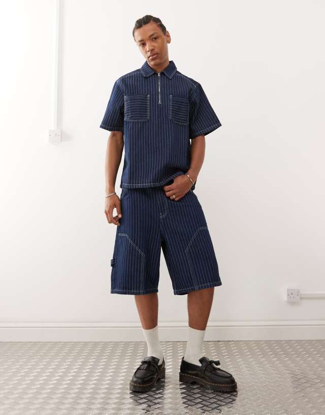 WOOD BLOCK ナンバリング メッシュシャツ 42 ネイビー Reclaimed Vintage denim carpenter shorts in blue pinstripes - part
