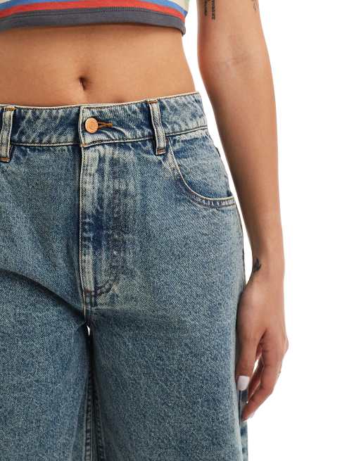 Reclaimed Vintage - Denim jorts in blauw met wassing, 4 van 5