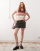 Thumbnail 1 van 5