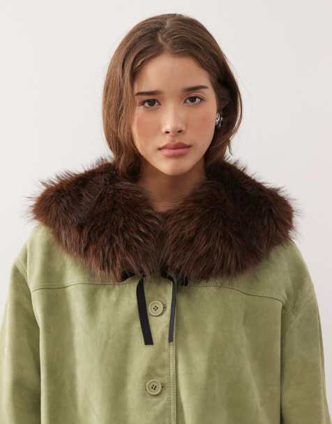 Reclaimed Vintage layering faux fur collar in brown with bow