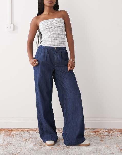 Reclaimed Vintage – Dopasowane jeansowe spodnie z szerokimi nogawkami z tkaniny chambray - view 1
