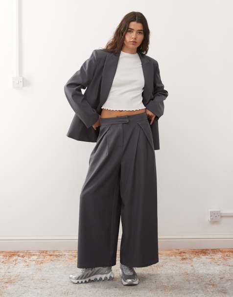 Reclaimed Vintage double pleat pants in grey (part of a set) - view 1