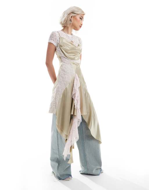 Reclaimed Vintage - Édition limitée - Robe nuisette courte déstructurée