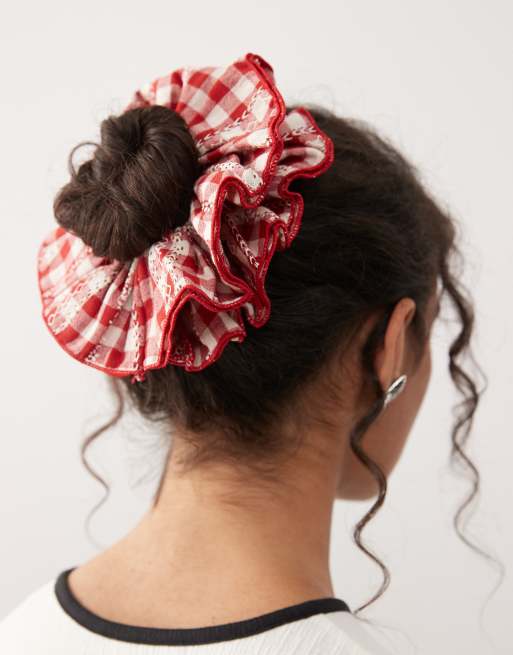 Reclaimed Vintage - Elastico per capelli rosso e bianco a quadri
