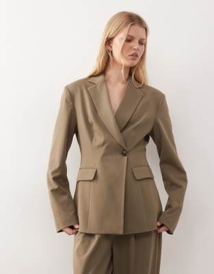 Reclaimed Vintage - Eleganter, taillierter Blazer in Khaki mit asymmetrischem Design, Kombiteil-Grün