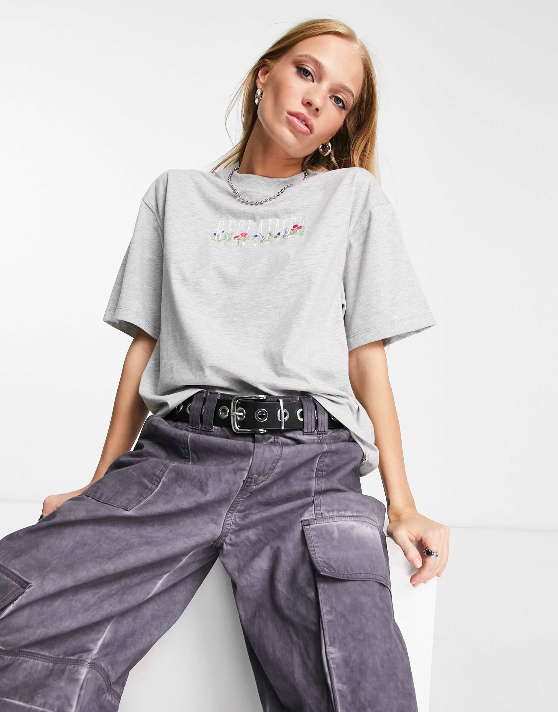 Reclaimed Vintage embroidered t-shirt in grey marl view 2