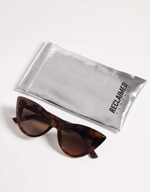 Reclaimed Vintage exaggerated cat eye sunglasses in brown, 3 of 3
