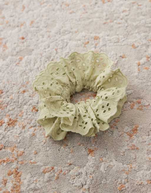 Reclaimed Vintage eyelet scrunchie in green, 2 of 3