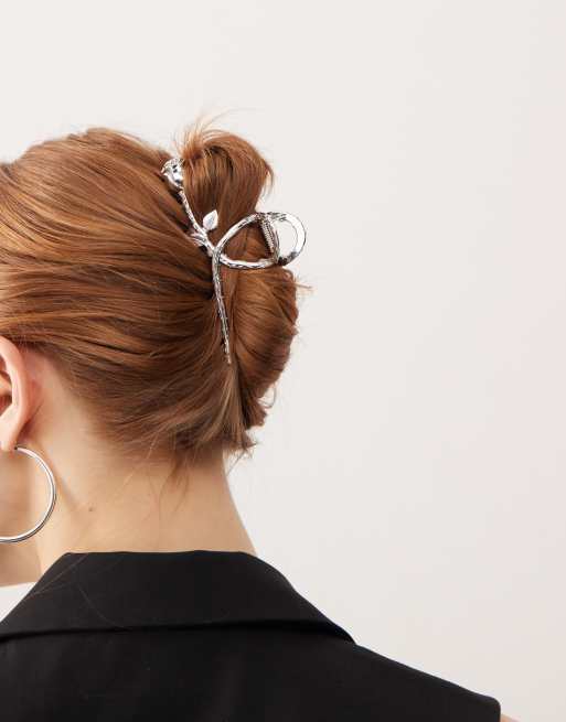 Reclaimed Vintage - Fermaglio per capelli argento con design floreale