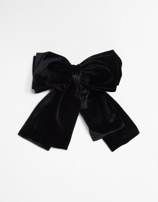 Reclaimed Vintage oversized bow hair clip in black velvet - ASOS Price Checker