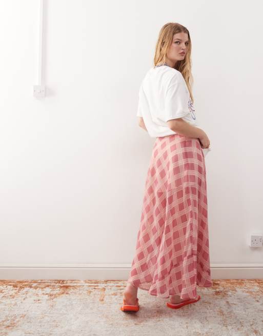 Reclaimed Vintage festivals full circle maxi skirt in sheer pink check, 3 of 5