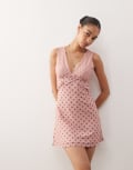 [Reclaimed Vintage] Reclaimed Vintage floaty mini dress with frill detail in mixed pink polka dot print L Pink