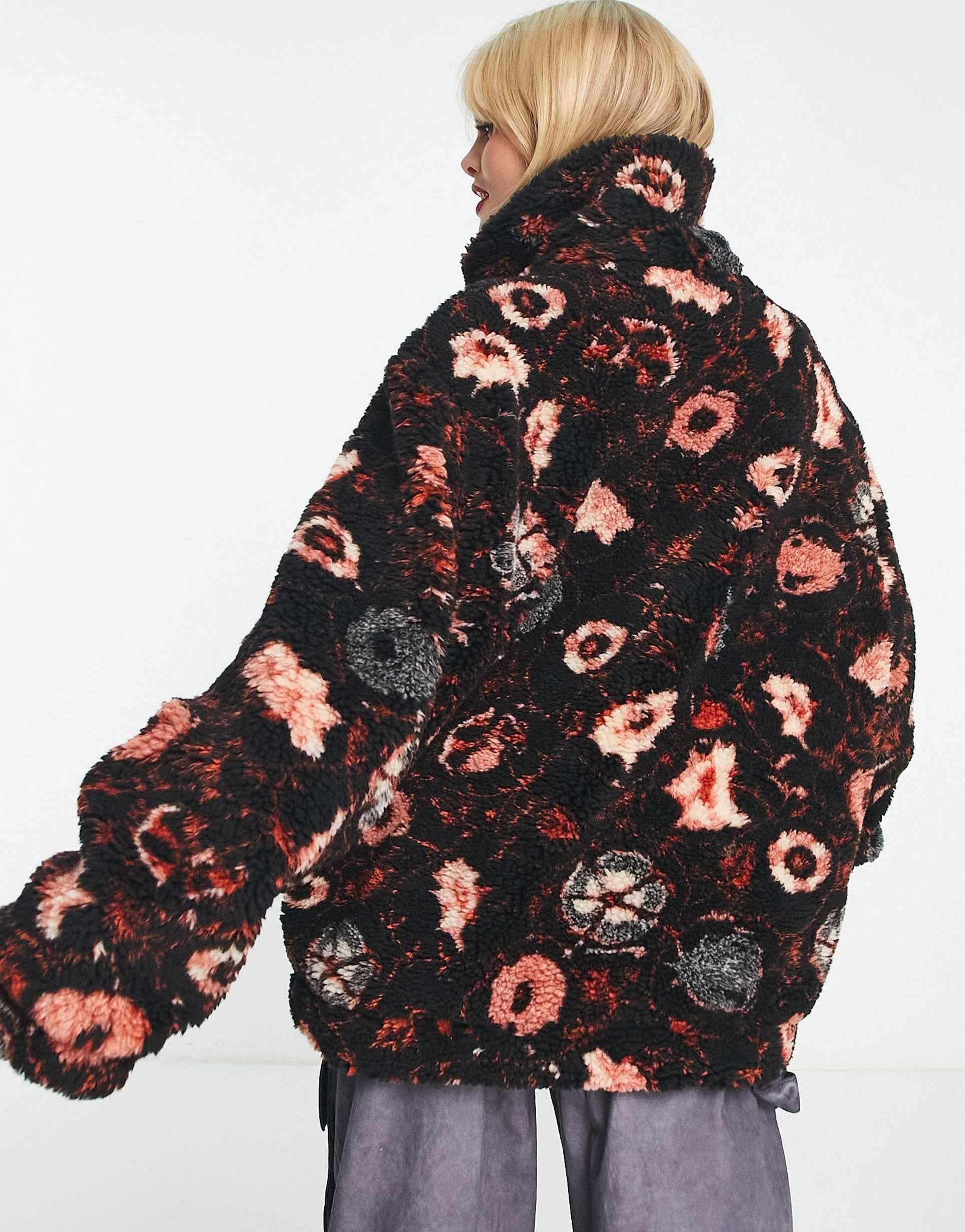 Reclaimed Vintage floral borg overhead jacket in black view 3